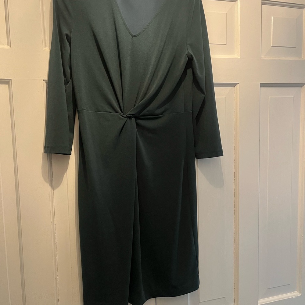 Lark and Ro twist front Green Women's Dress